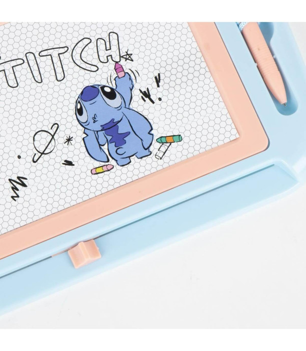 MAGNETIC DRAWING AND WRITING BOARD IN STITCH BOX Cerda