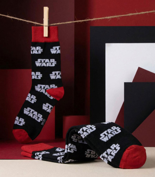 ΝΕΑΝΙΚΕΣ ΚΑΛΤΣΕΣ STAR WARS 38/45