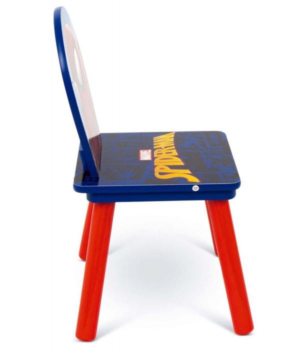 WOODEN TABLE WITH 2 SPIDERMAN CHAIRS