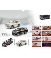 COLLECTIBLE METAL TOYOTA CAR 1:24 + GUN