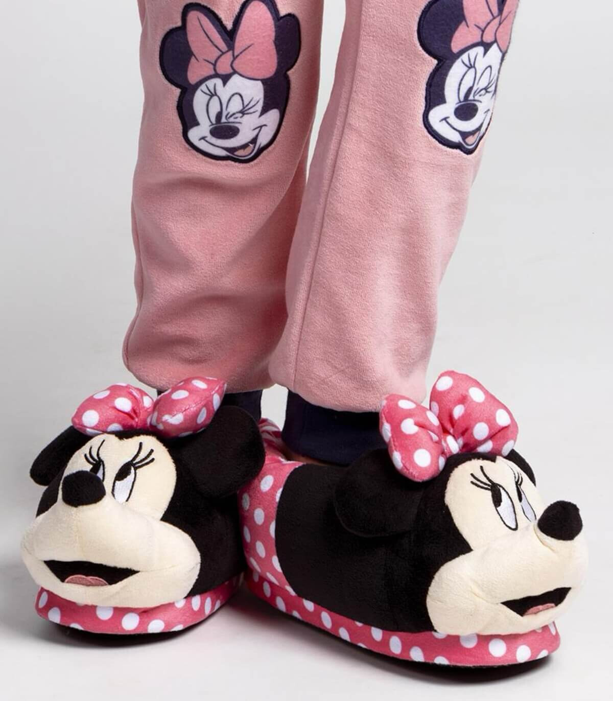 ΠΑΙΔΙΚΕΣ ΠΛΕΚΤΕΣ ΠΑΝΤΟΦΛΕΣ MINNIE 3D 28-35 ΣΕΙΡΑ Cerda