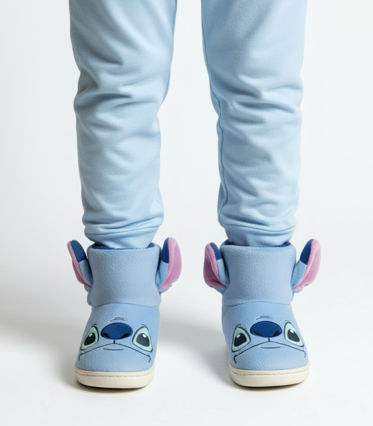 ΠΑΙΔΙΚΑ ΜΠΟΤΑΚΙΑ ΜΕ ΣΚΛΗΡΗ ΣΟΛΑ STITCH 24-31 ΣΕΙΡΑ Cerda