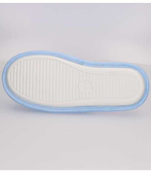 ΠΑΙΔΙΚΕΣ ΟΙΚΙΑΚΕΣ ΠΑΠΟΥΤΣΕΣ ΜΕ ΚΕΝΤΗΜΑ STITCH 30-37 ΣΕΙΡΑ Cerda