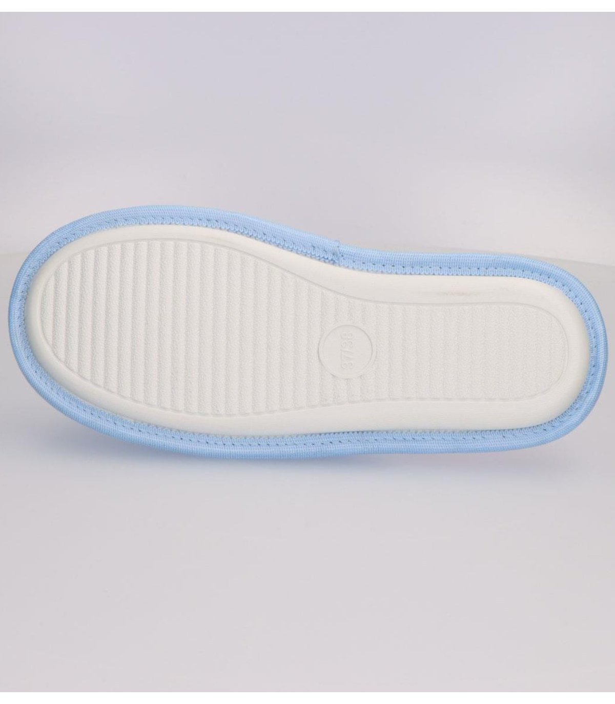 ΠΑΙΔΙΚΕΣ ΟΙΚΙΑΚΕΣ ΠΑΠΟΥΤΣΕΣ ΜΕ ΚΕΝΤΗΜΑ STITCH 30-37 ΣΕΙΡΑ Cerda